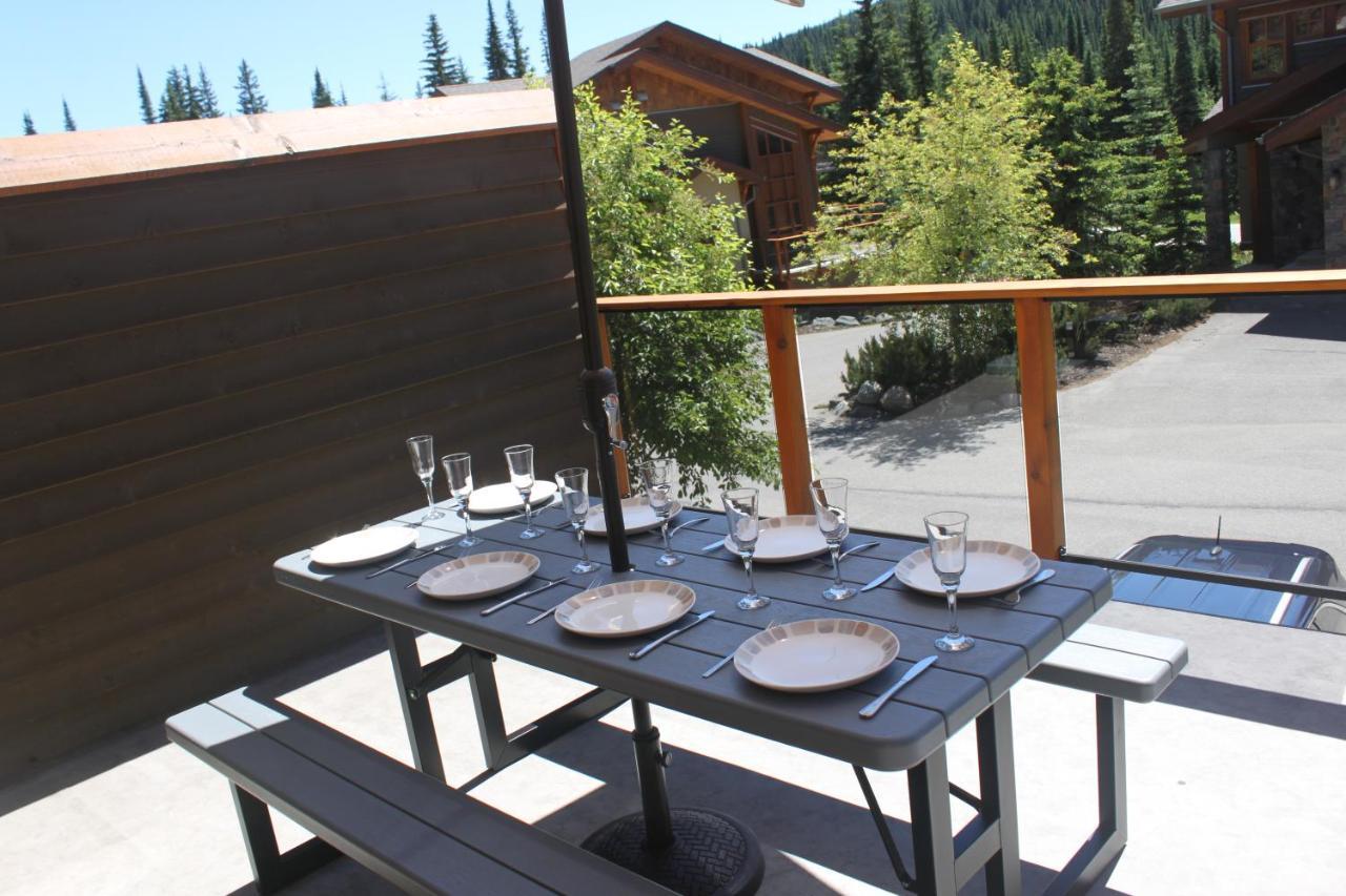 Woodhaven # 8 In Sun Peaks Villa ภายนอก รูปภาพ